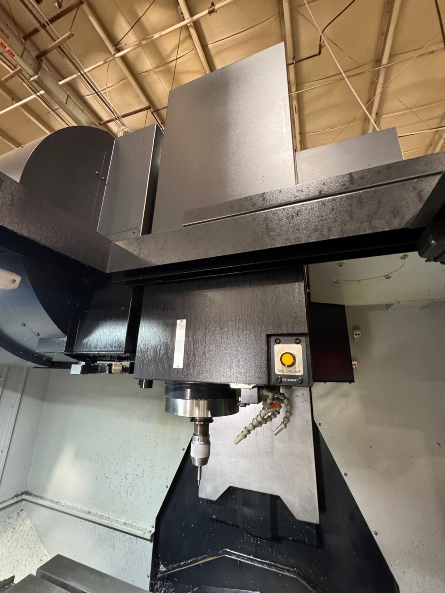2015 Doosan DNM 500 II Vertical Machining Center, Fanuc i CNC, 12,000 RPM, 30 ATC, Chip Conveyor - Image 7 of 20