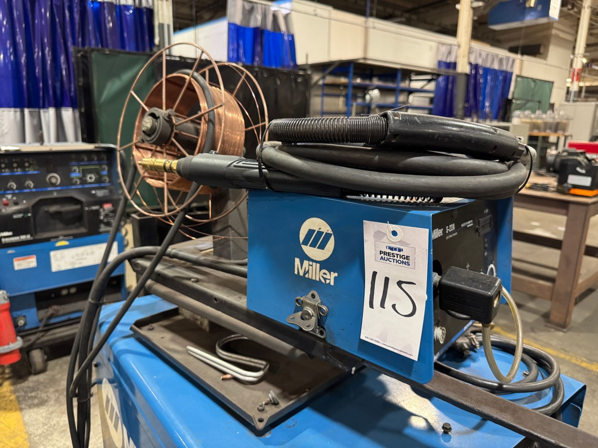 Miller Deltaweld 302 Mig Welder With S-22A Wire Feeder - Image 6 of 9