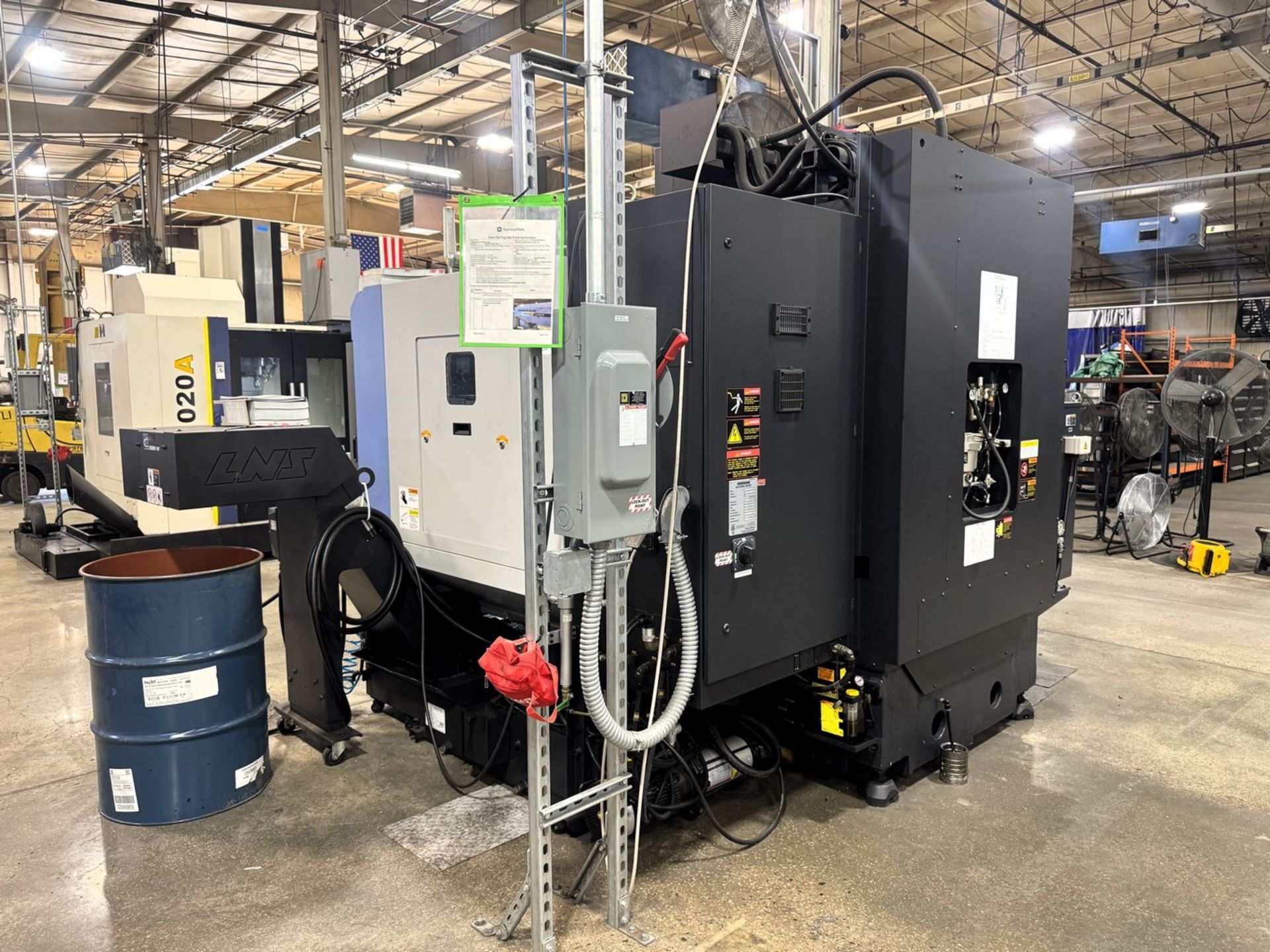2015 Doosan DNM 500 II Vertical Machining Center, Fanuc i CNC, 12,000 RPM, 30 ATC, Chip Conveyor - Image 13 of 20