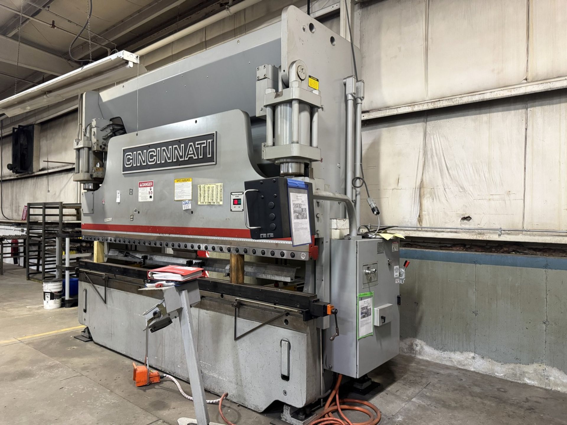 Cincinnati 175 x 10 FT PF Proform 2-Axis CNC Press Brake - Image 4 of 15