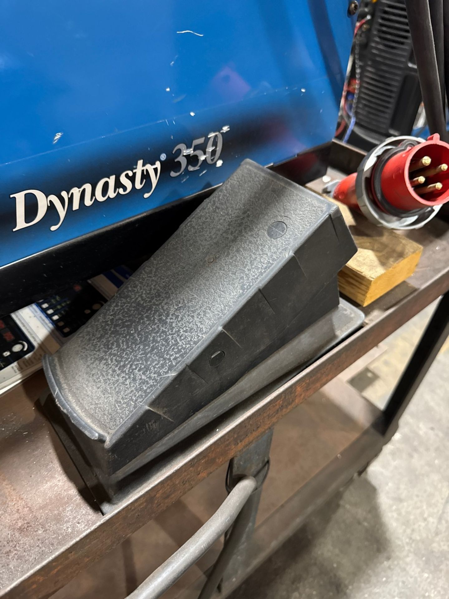 Miller Dynasty 350 Tig/Stick Welder With Coolmate 3 - Image 7 of 9