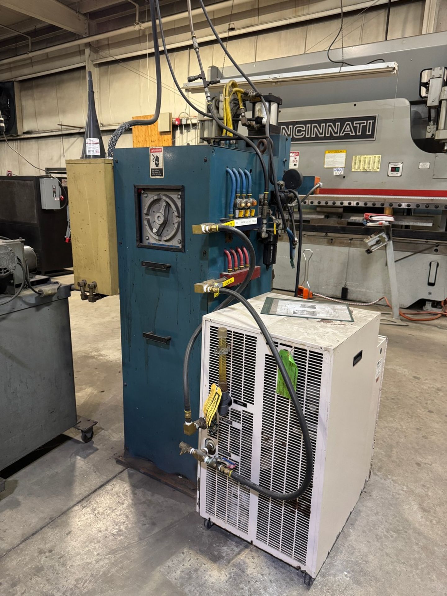 DT Peer P-50 100 KVA Spot Welder - Image 9 of 12