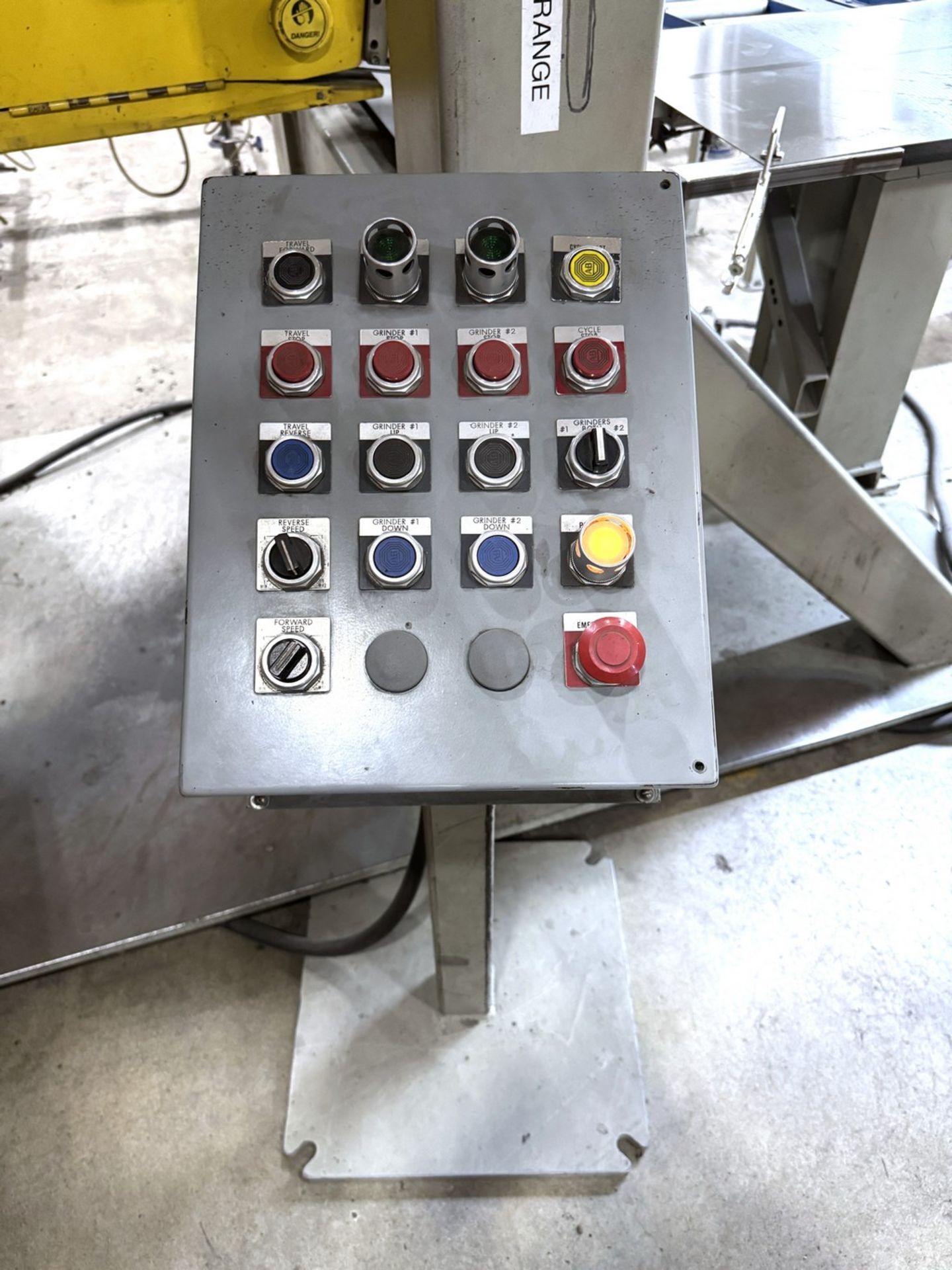 G & P Machinery S-6746-F 24’ Longitudinal Seam Weld Grinder - Image 12 of 19