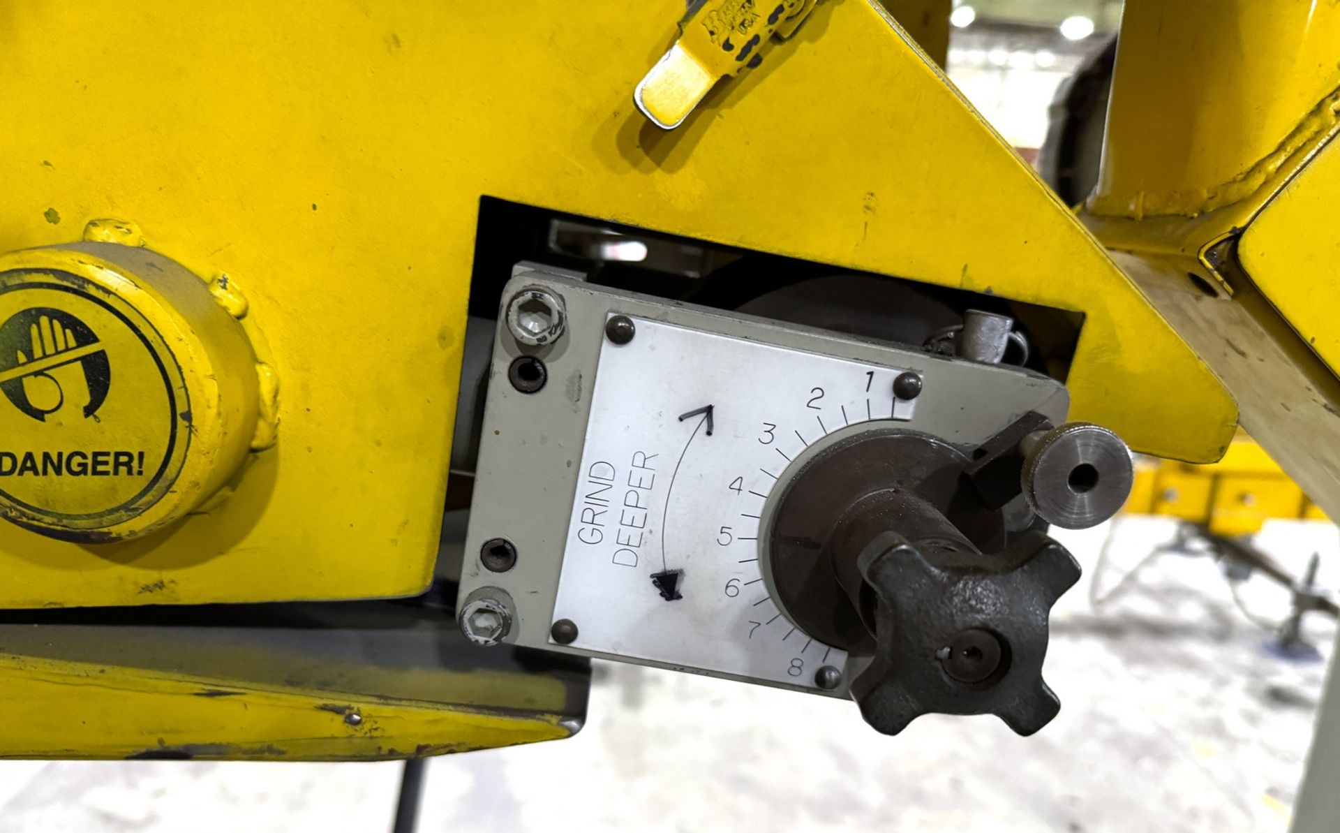 G & P Machinery S-6746-F 24’ Longitudinal Seam Weld Grinder - Image 11 of 19