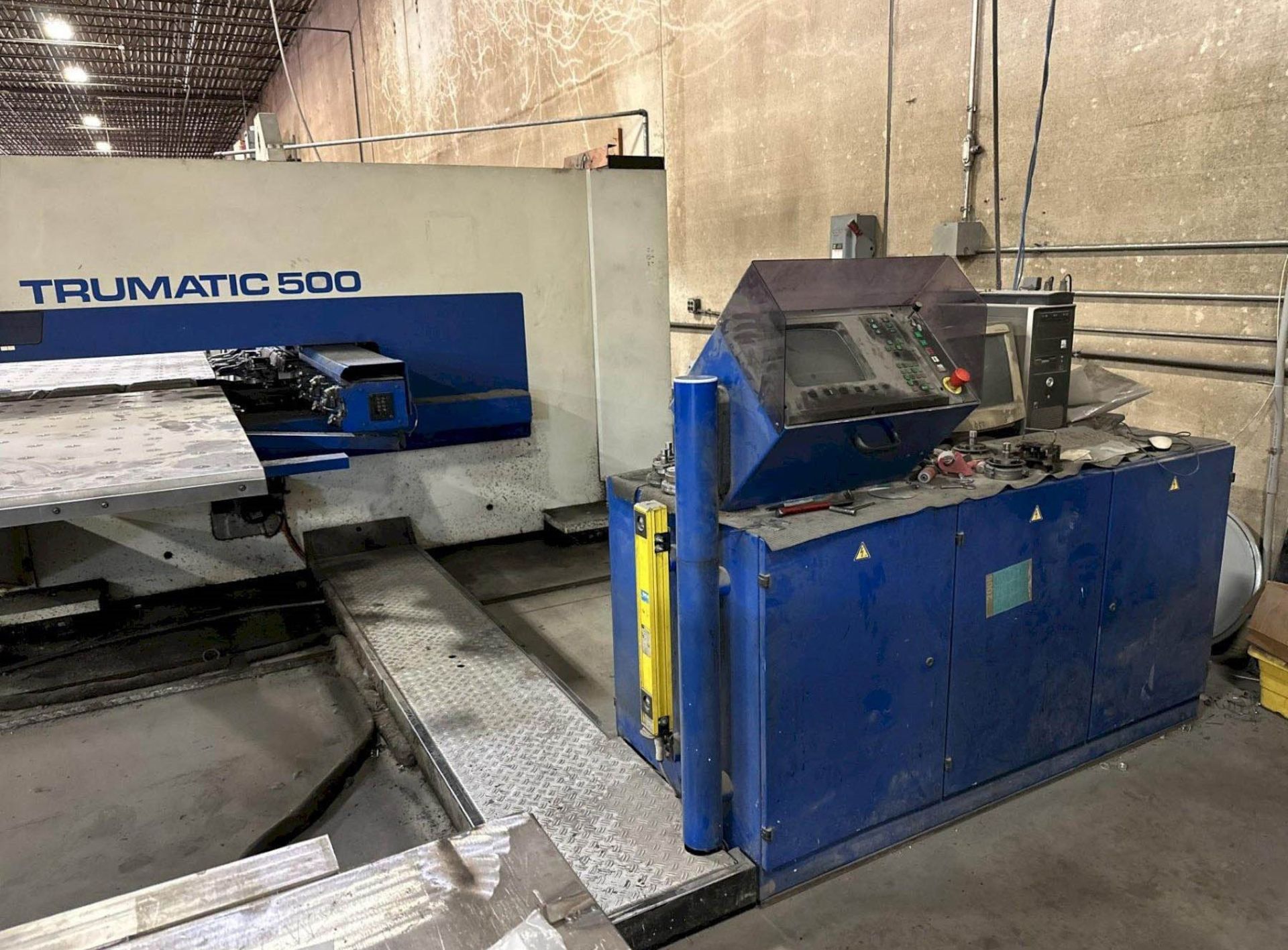 Trumpf TC-500 CNC Turret Punch Press - Image 3 of 4