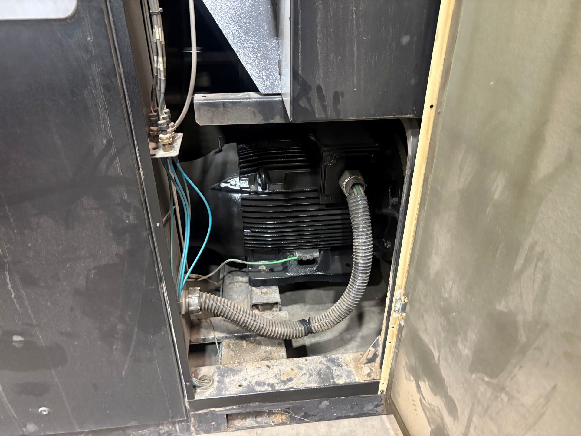 2016 Ingersoll R5I-A200 Rotary Screw Air Compressor with Air Dyer - Image 7 of 8