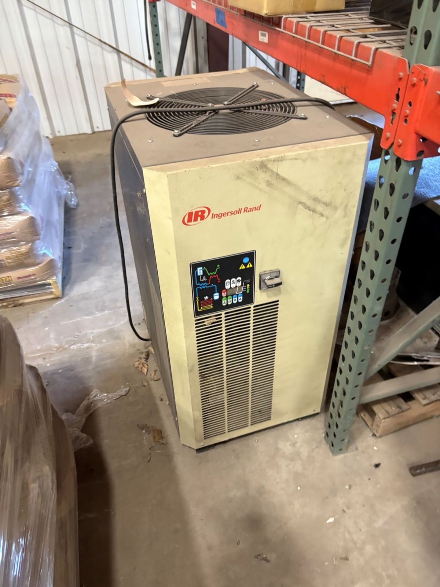 2016 Ingersoll R5I-A200 Rotary Screw Air Compressor with Air Dyer - Image 4 of 8
