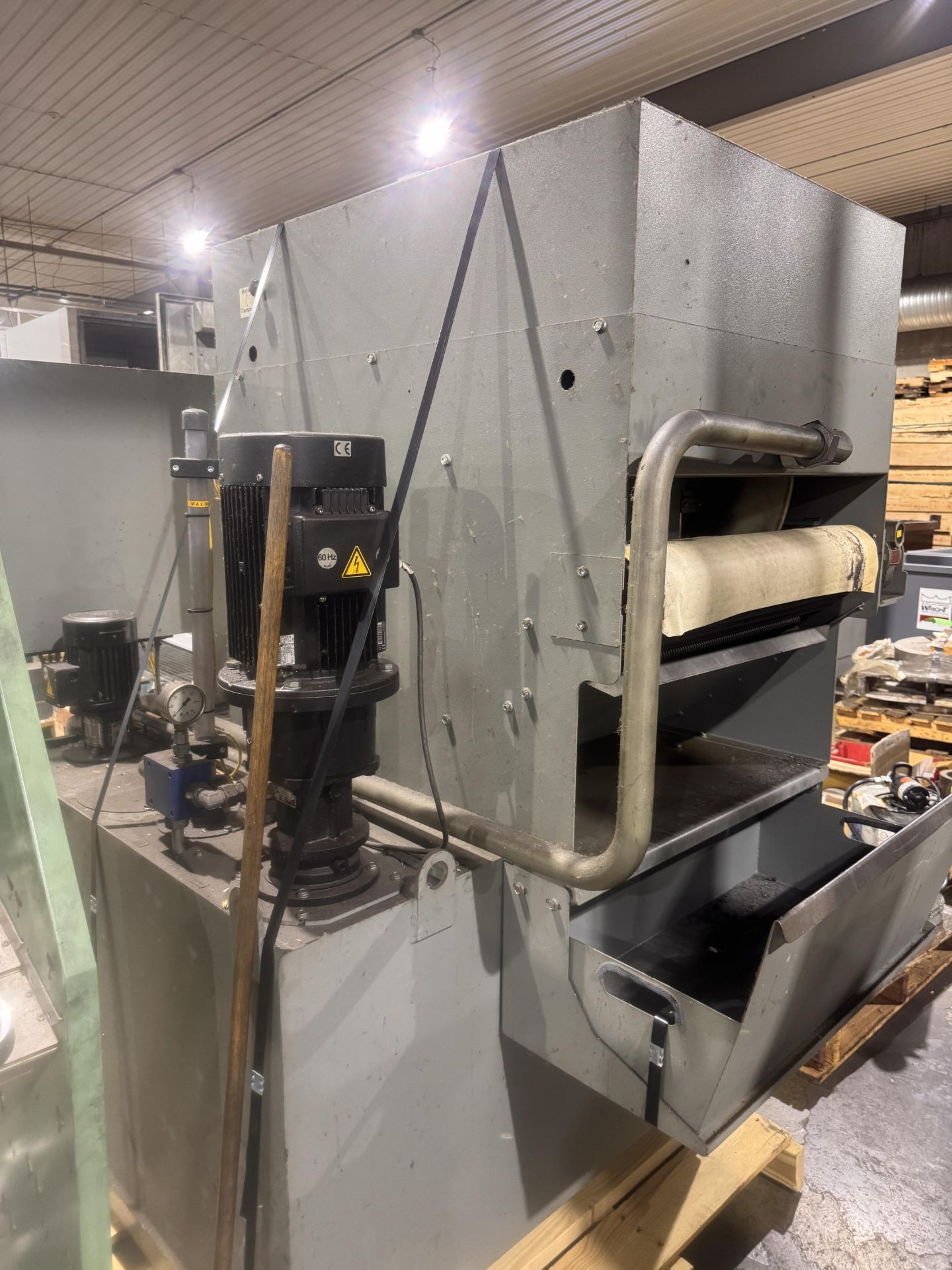 DMG MORI DMF 360 CNC Vertical Machining Center - Image 9 of 12