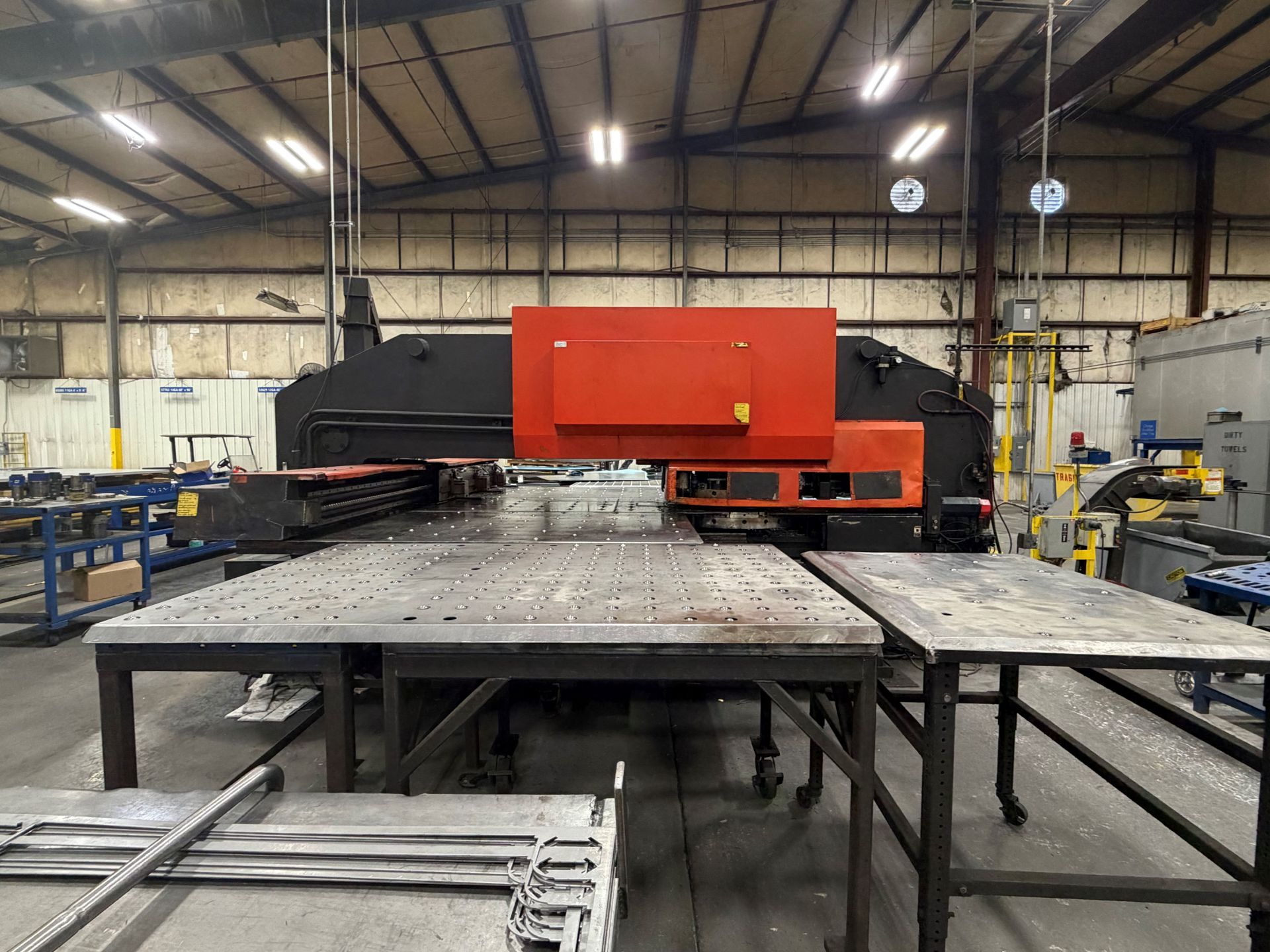 55 Ton Amada Coma 567 CNC Turret Press - Image 4 of 11