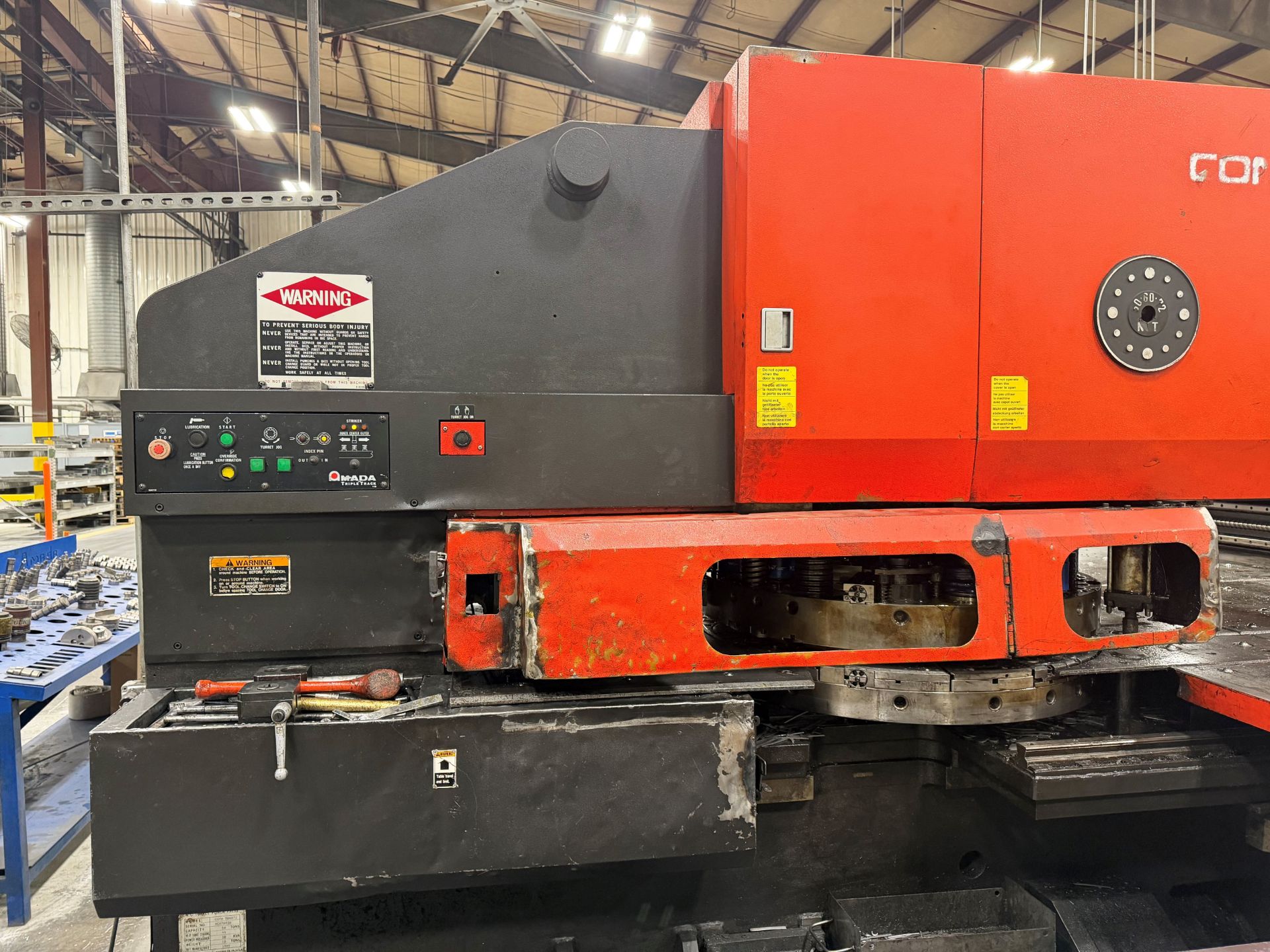 55 Ton Amada Coma 567 CNC Turret Press - Image 3 of 11