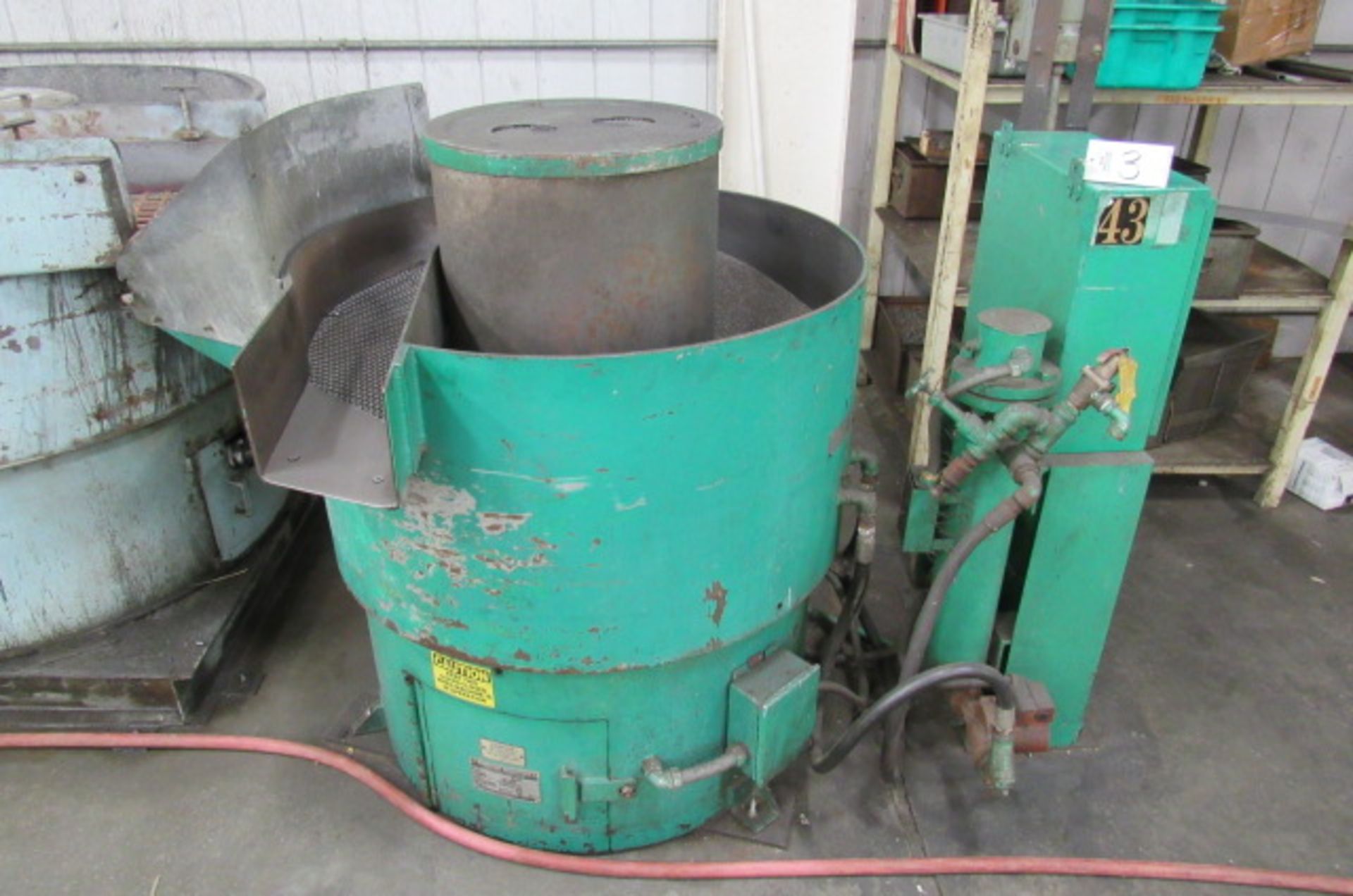 Rosemont RD-10-6 Vibratory Finisher w/ 42" Diameter - Image 3 of 7