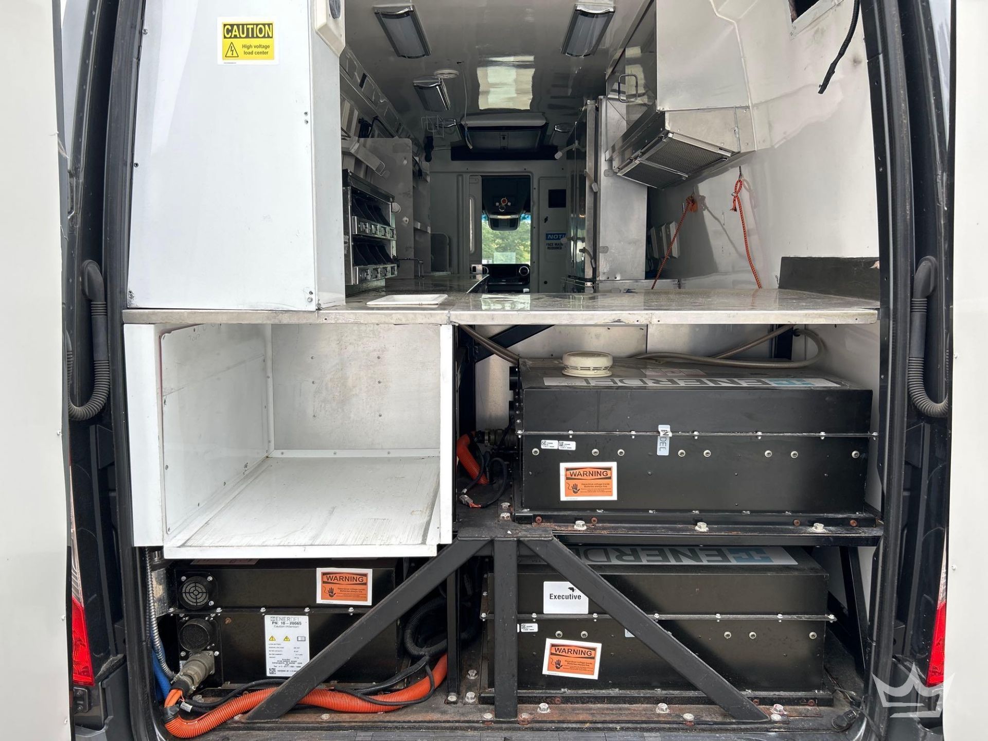 2021 Mercedes-Benz Sprinter 4500 Modified Food Catering Van - Image 22 of 38