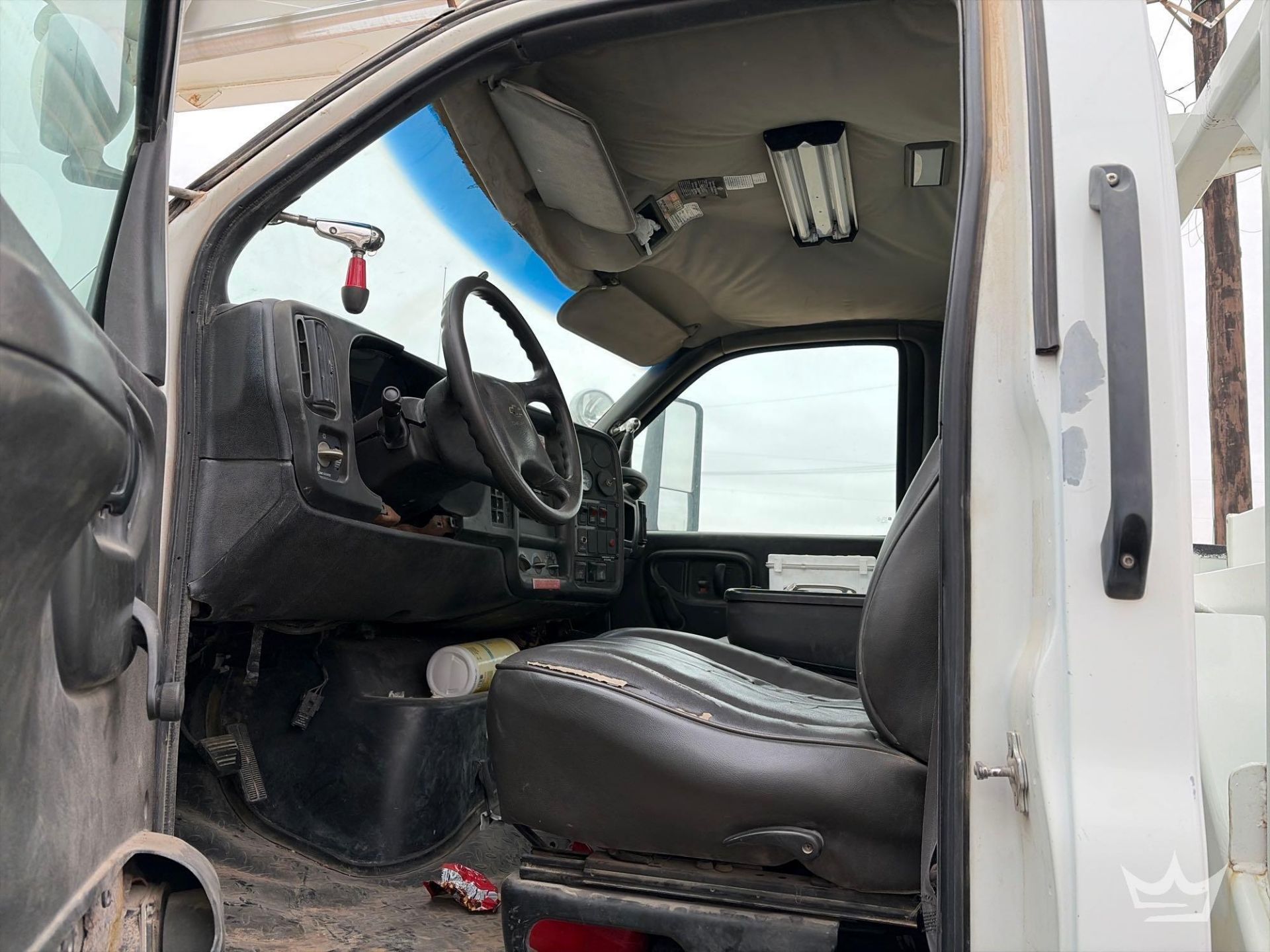 2006 Chevrolet C7500 Altec L42M 42ft. Bucket Truck - Image 27 of 46