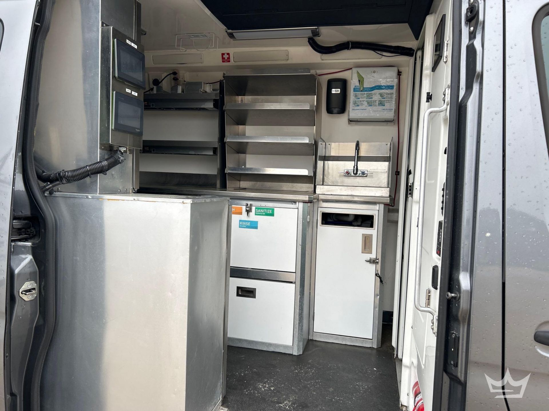 2021 Mercedes-Benz Sprinter 4500 Modified Food Catering Van - Image 22 of 38