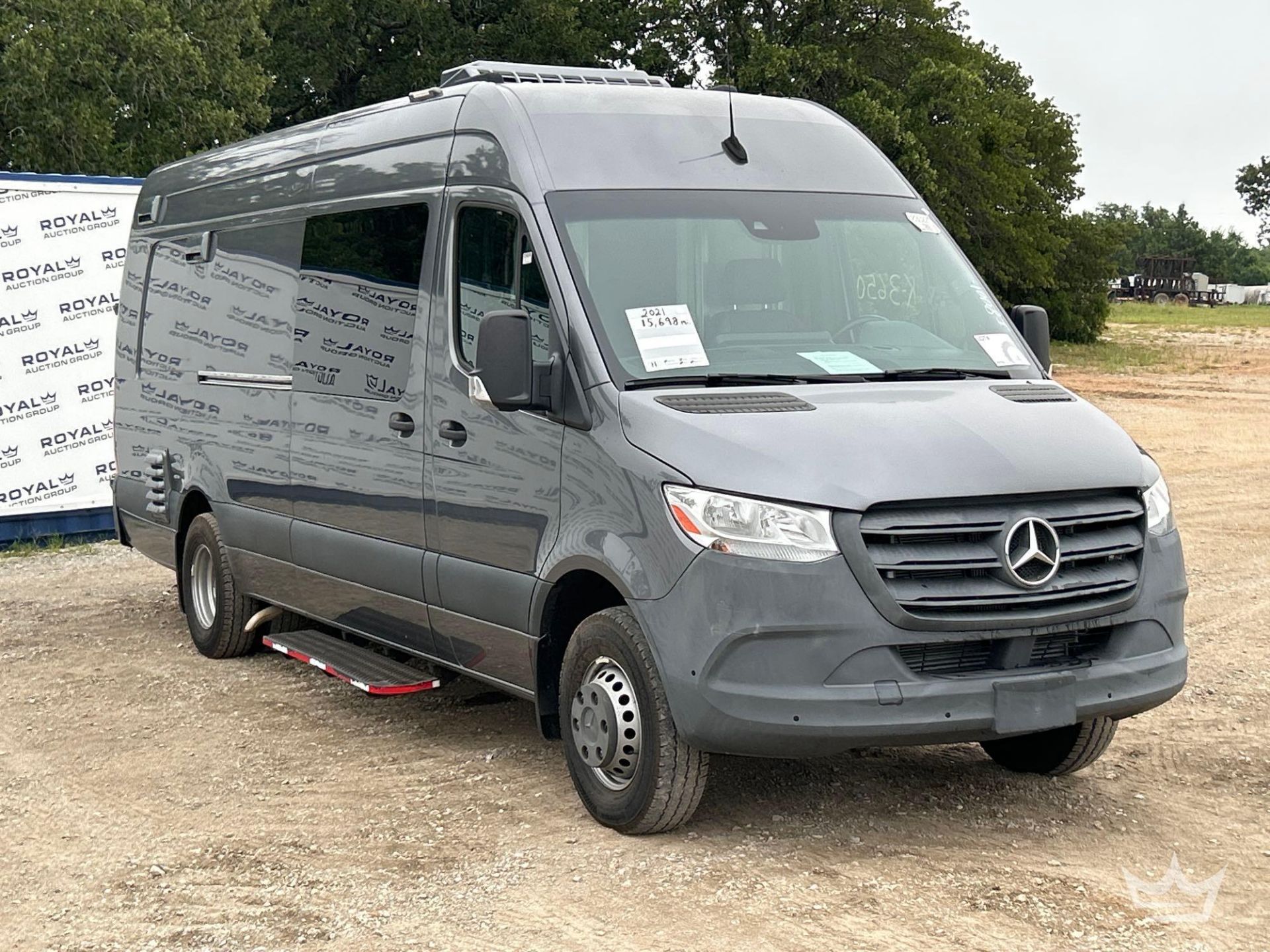 2021 Mercedes-Benz Sprinter 4500 Modified Food Catering Van - Image 4 of 38