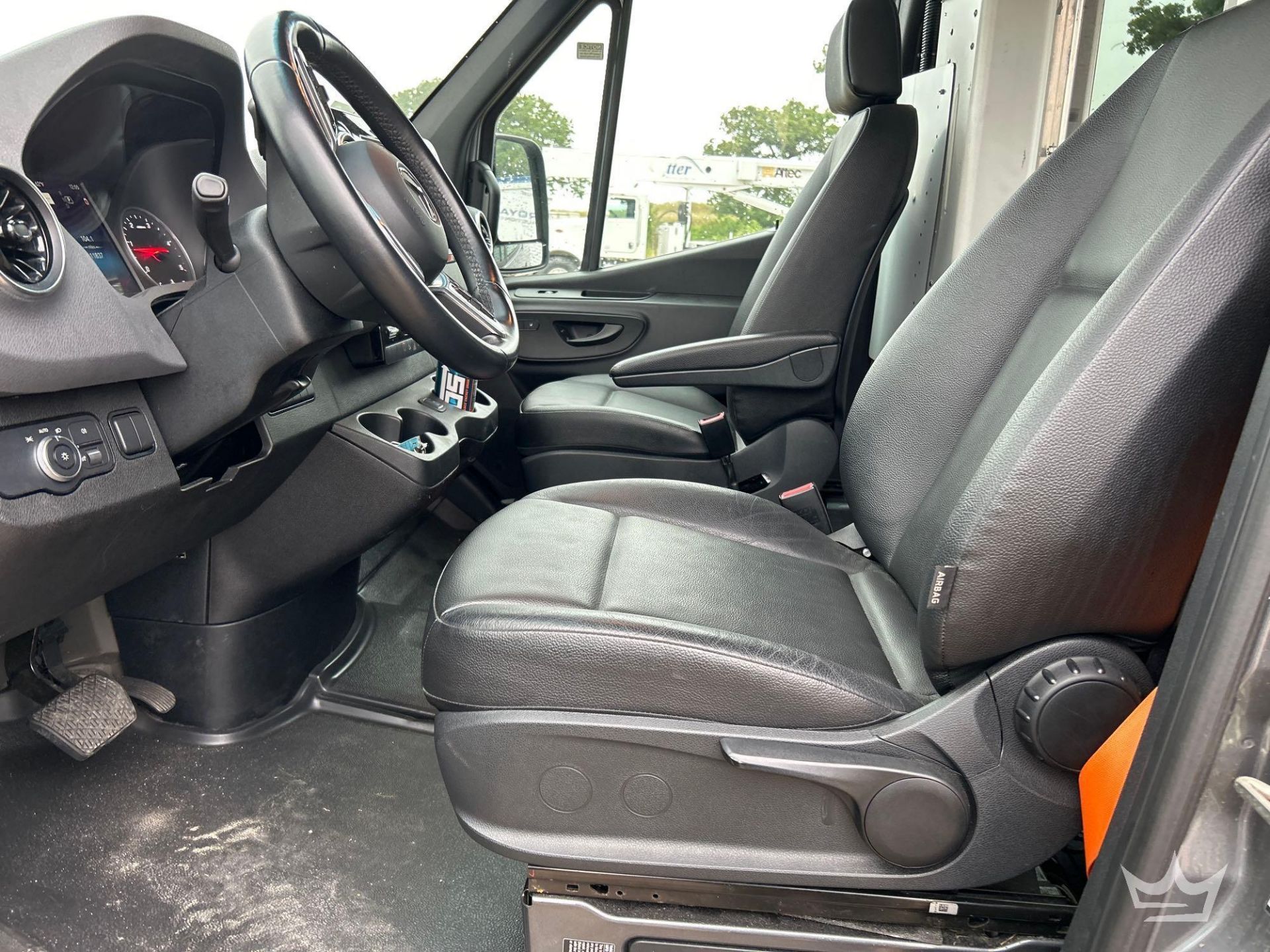 2021 Mercedes-Benz Sprinter 4500 Modified Food Catering Van - Image 13 of 38