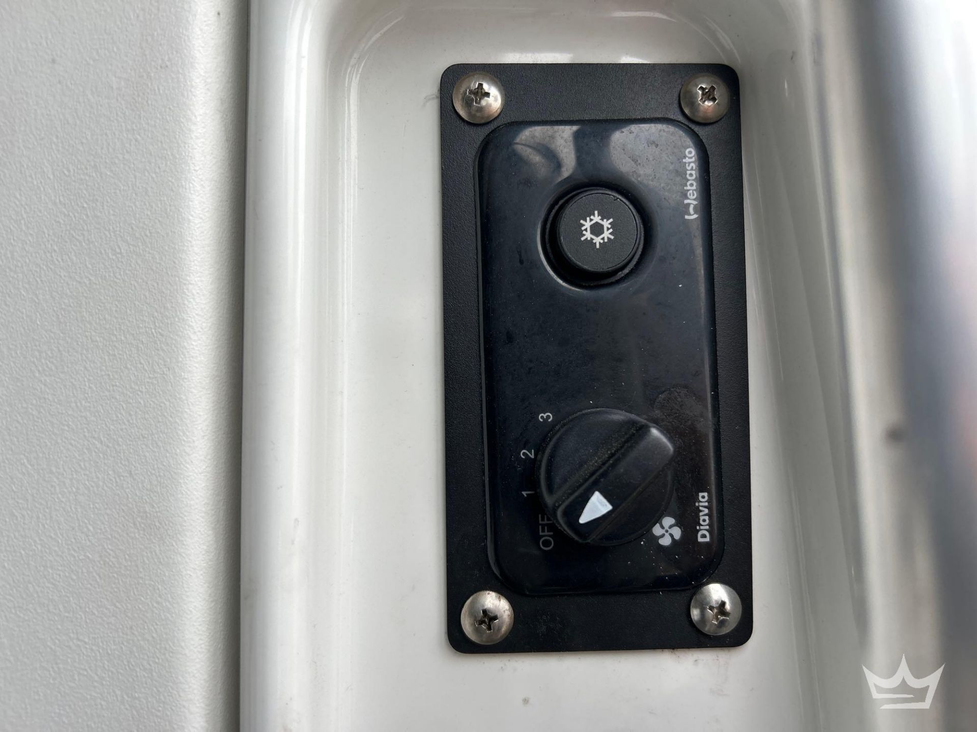 2021 Mercedes-Benz Sprinter 4500 Modified Food Catering Van - Image 34 of 38
