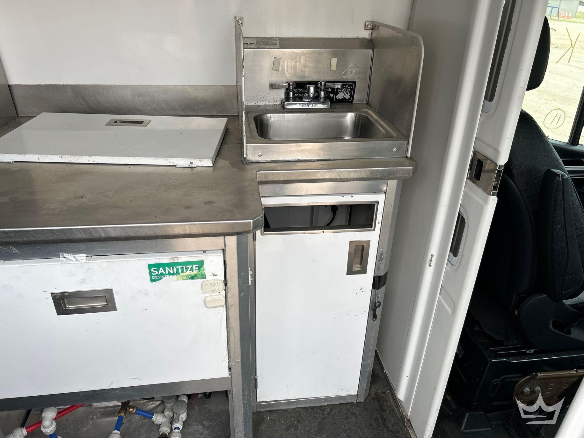 2021 Mercedes-Benz Sprinter 4500 Modified Food Catering Van - Image 26 of 38