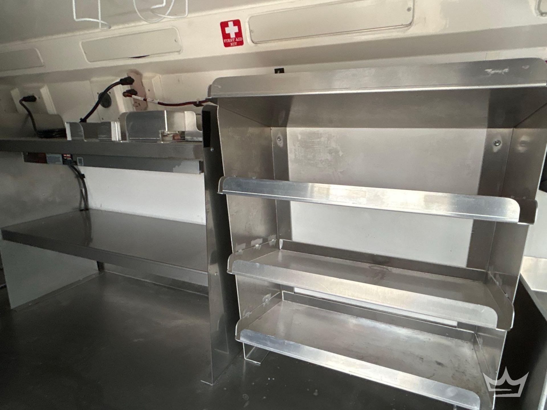 2021 Mercedes-Benz Sprinter 4500 Modified Food Catering Van - Image 26 of 38