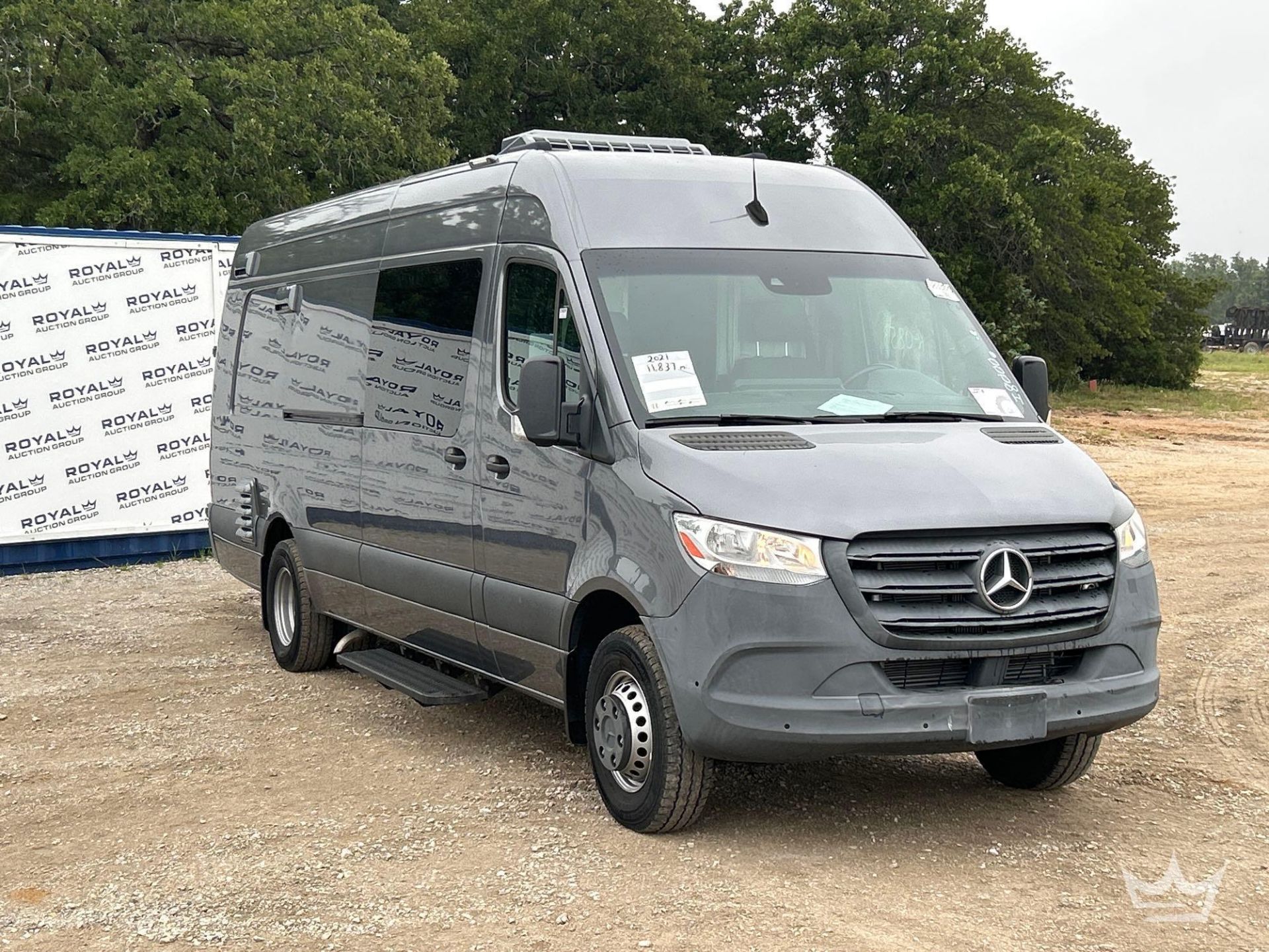 2021 Mercedes-Benz Sprinter 4500 Modified Food Catering Van - Image 4 of 38