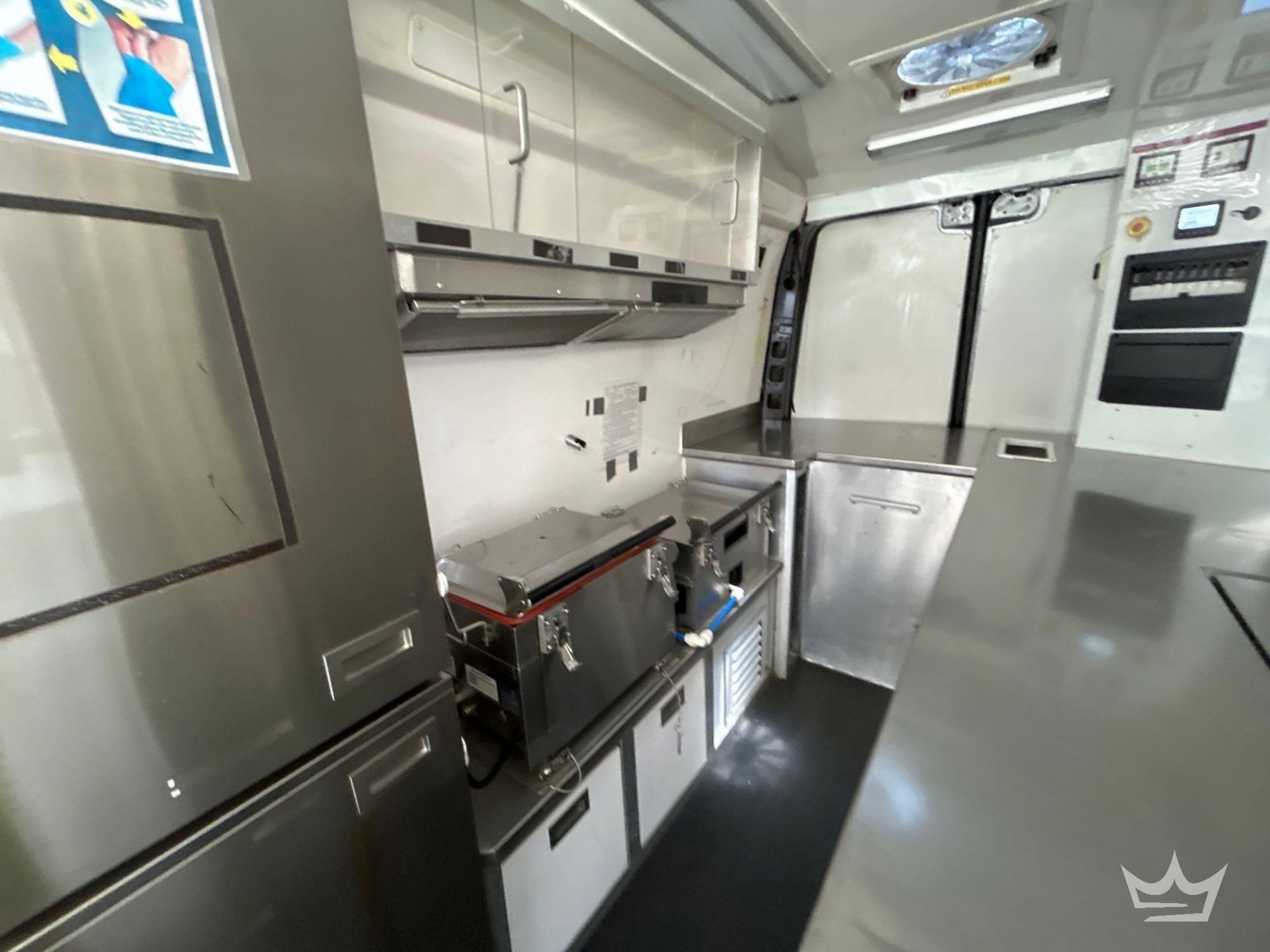 2021 Mercedes-Benz Sprinter 4500 Modified Food Catering Van - Image 28 of 42