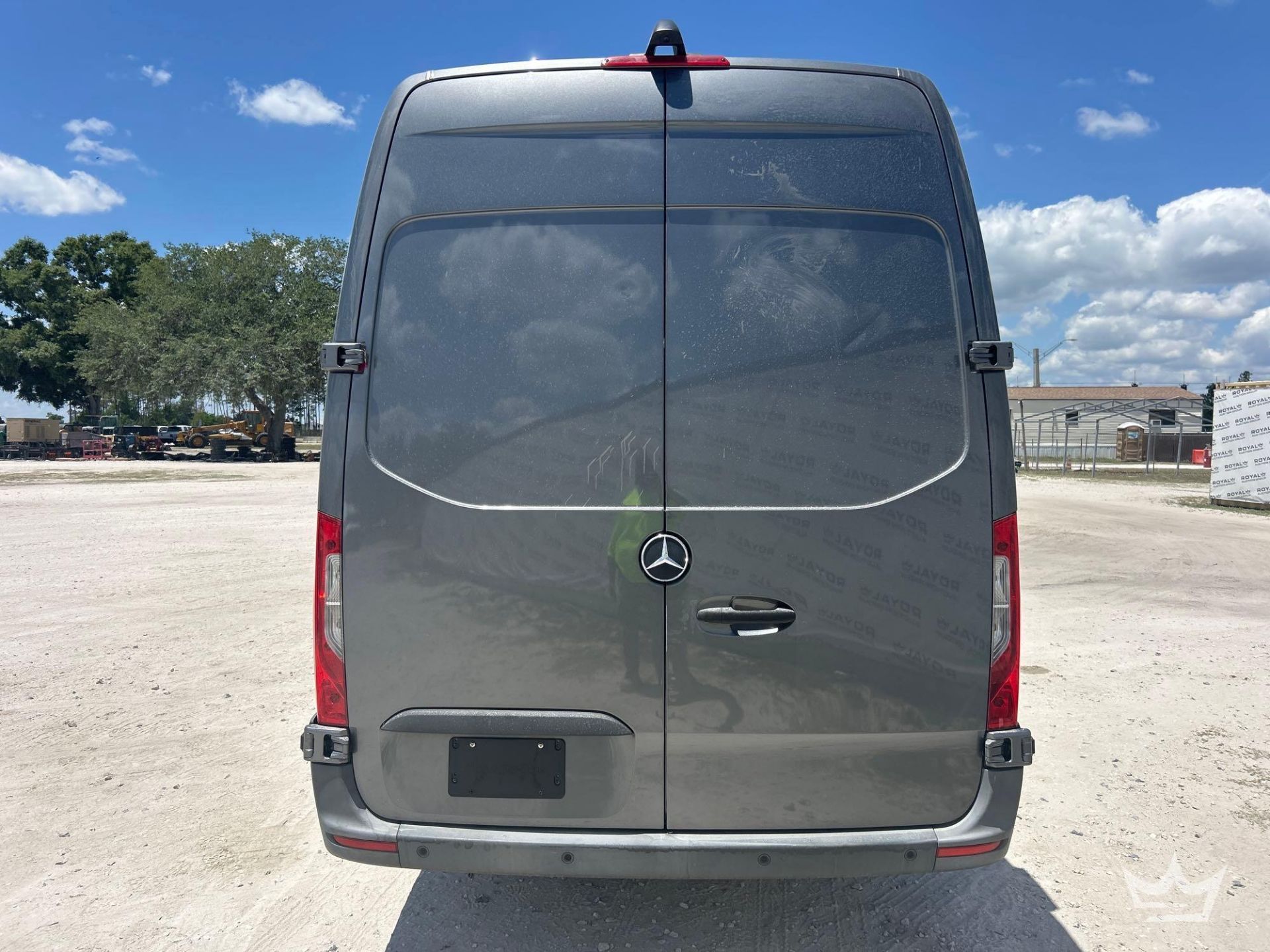 2021 Mercedes-Benz Sprinter 4500 Modified Food Catering Van - Image 39 of 42