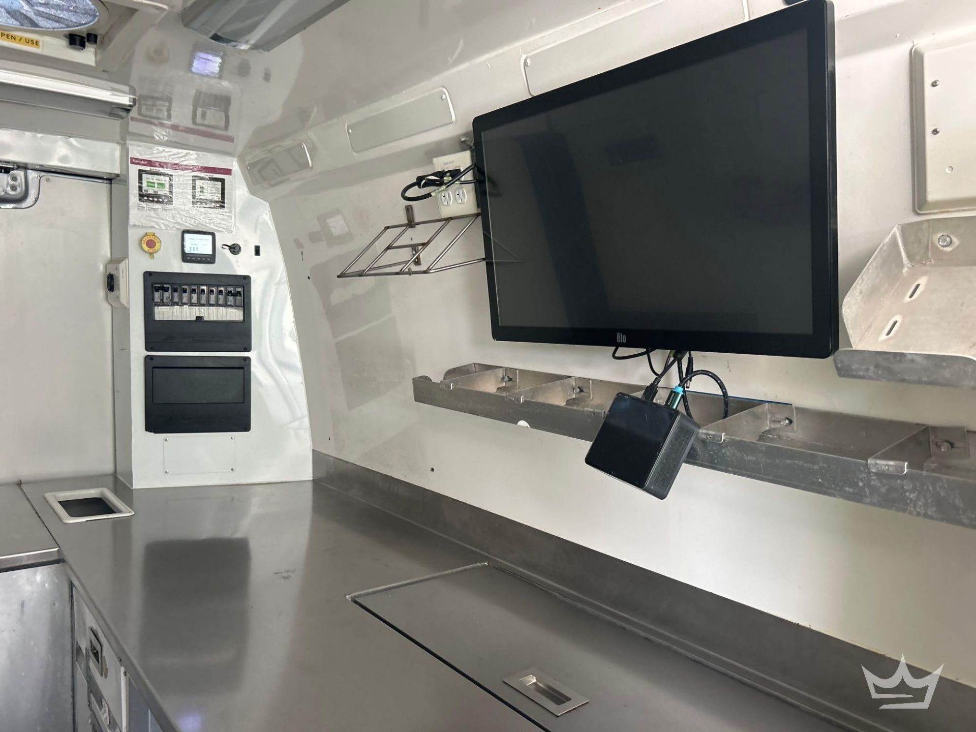 2021 Mercedes-Benz Sprinter 4500 Modified Food Catering Van - Image 29 of 42
