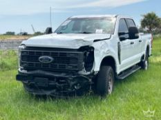 2023 Ford F-250 4x4 Crew Cab Pickup Truck