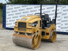 2014 Caterpillar CB34 Tandem Vibratory Smooth Drum Roller