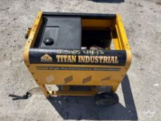 Titan Industrial TG-5500 5,500W Portable Gasoline Generator