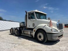 2006 Freightliner Columbia 120 T/A Day Cab Truck Tractor