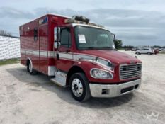 2005 Freightliner M2 106 Ambulance