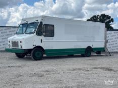 2009 Workhorse W42 16ft. Step Van