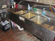 Supreme Metal 5' x 20" x 31" h Triple Basin Sink with Drain Boards