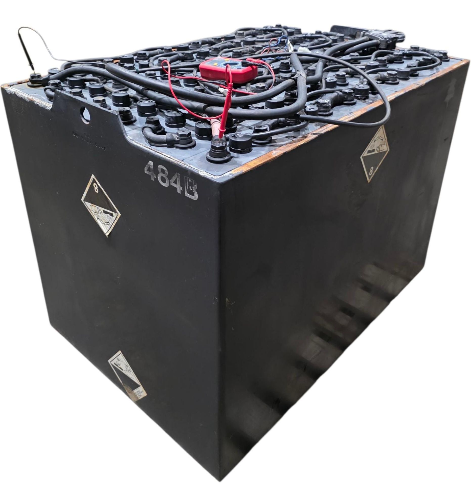 Forklift Battery - 80v battery 40x28x30.5"h - 4845lbs - Image 2 of 4