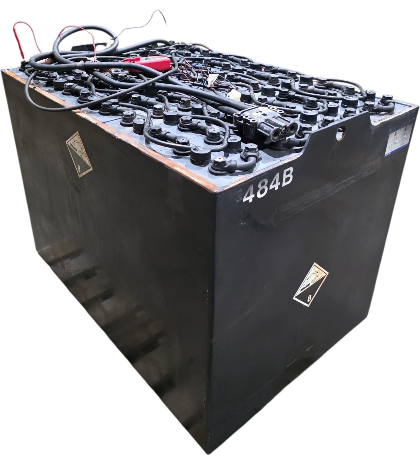 Forklift Battery - 80v battery 40x28x30.5"h - 4845lbs