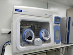 Baker Invivo² 400 Anaerobic Chamber