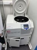 Sigma 4-16KS Centrifuge