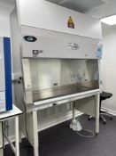 NuAire NU-543-500E - Biosafety Cabinets