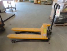 Pallet Jack, 2,200lb. Cap.