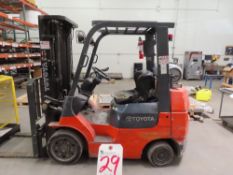 Toyota mod. 7FGCU25, 5,500lb. LPG Forklift