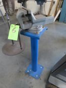 (Lot) Vise w/ Stand (Bolted)