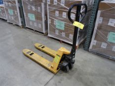 Uline Model H-1366 Short/Narrow Fork Hydraulic Pallet Jack, 5,500 Lb Capacity, 20.5" x 35" Forks