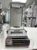 Mettler Toledo AG104 Digital Scale