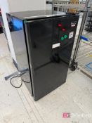 Magic Chef Personal Refrigerator; Model: HMR330BE