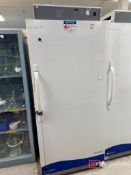 Fisher Scientific Isotemp Incubator; Model: 3720;