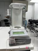 Mettler Toledo AG104 Digital Scale