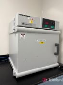 Fisher Scientific Isotemp 625D Incubator;