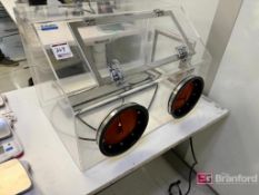 Cleatech Glove Box; Model: 2200-2-A