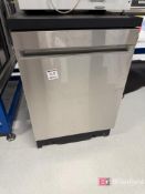 LG Dish Washer;